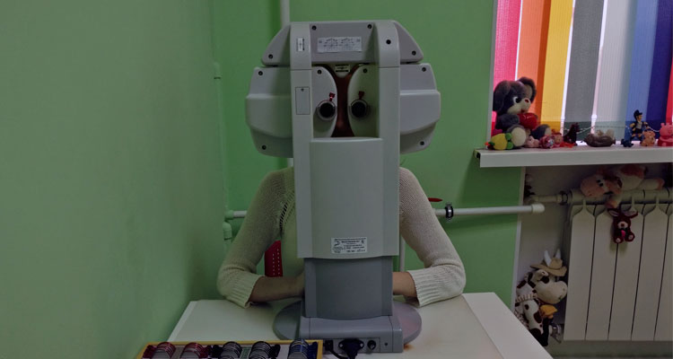 На Визотронике начали лечить детей Киргизии 